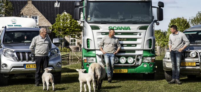 Van Driel Landschapsbeheer voertuigen